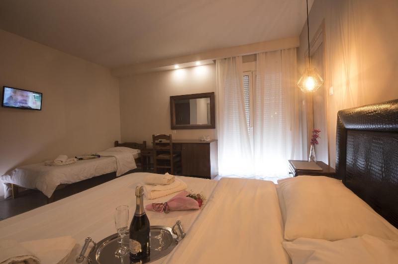 Filoxenia Hotel Волос Екстериор снимка